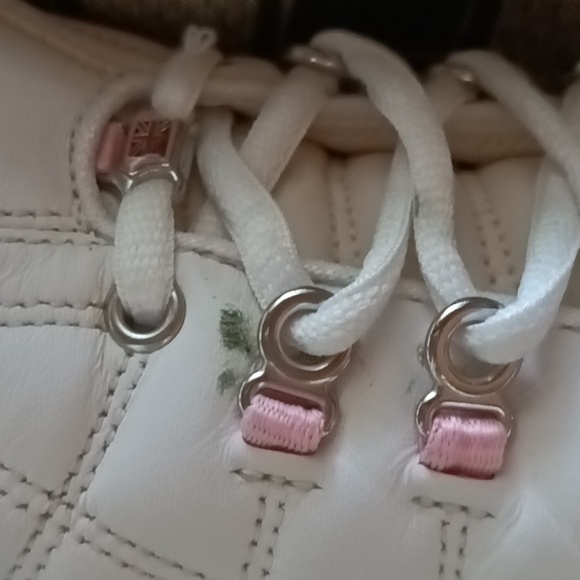 Clean! Ready To Wear Reebok Women's Leather Sneaker Shoes Size 8 - Picture 8 of 9